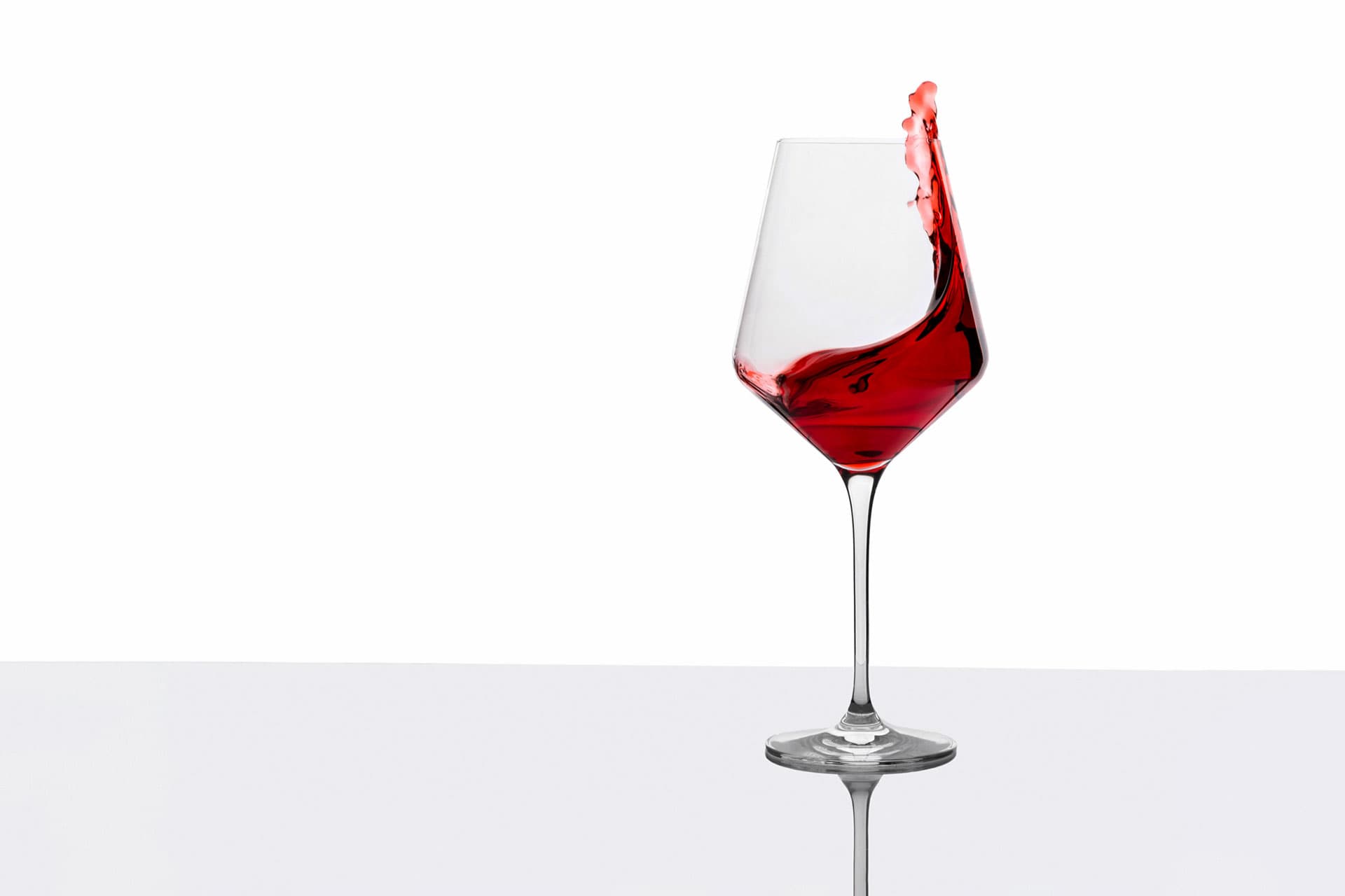 Αλκοόλ και υγεία: πόσο επηρεάζει πραγματικά τον οργανισμό;